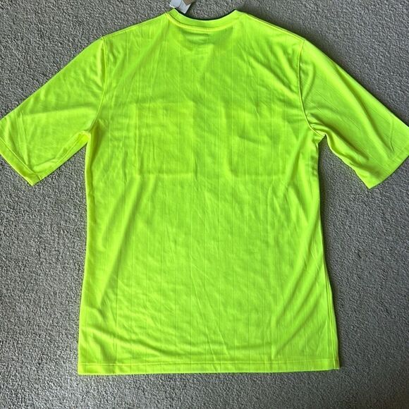Nike Men’s Dri-Fit Referee II Short Sleeve Jersey! - Picture 4 of 9
